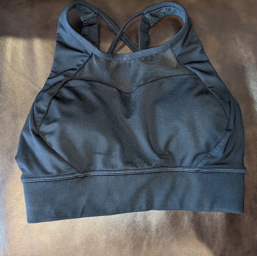 Lululemon black sports bra 4